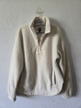 GAP Men's Cream Sherpa Quarter-Zip Pullover
